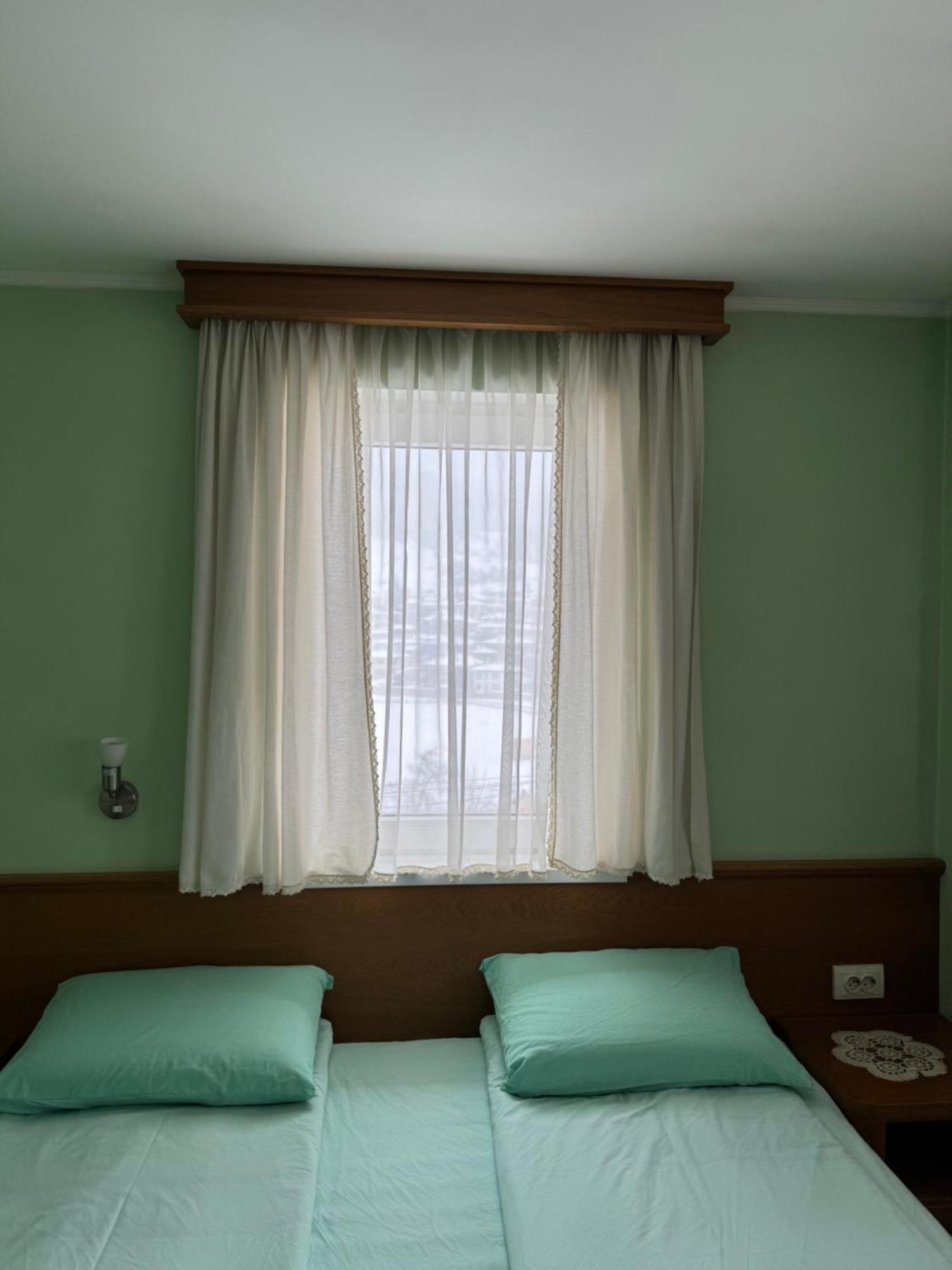 Guest House Roden Dom Koprivshtitsa Luaran gambar